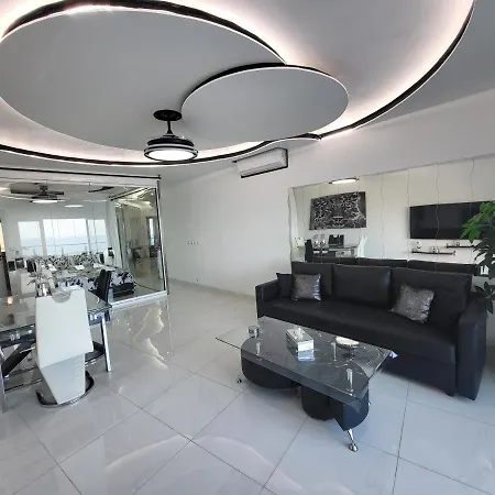 Apartamento Cristal Del Mar *