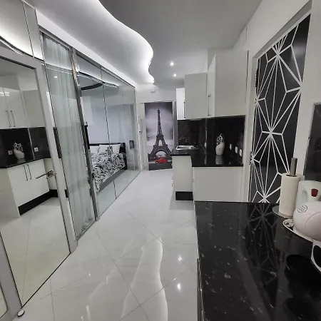 Apartamento Cristal Del Mar شقة *